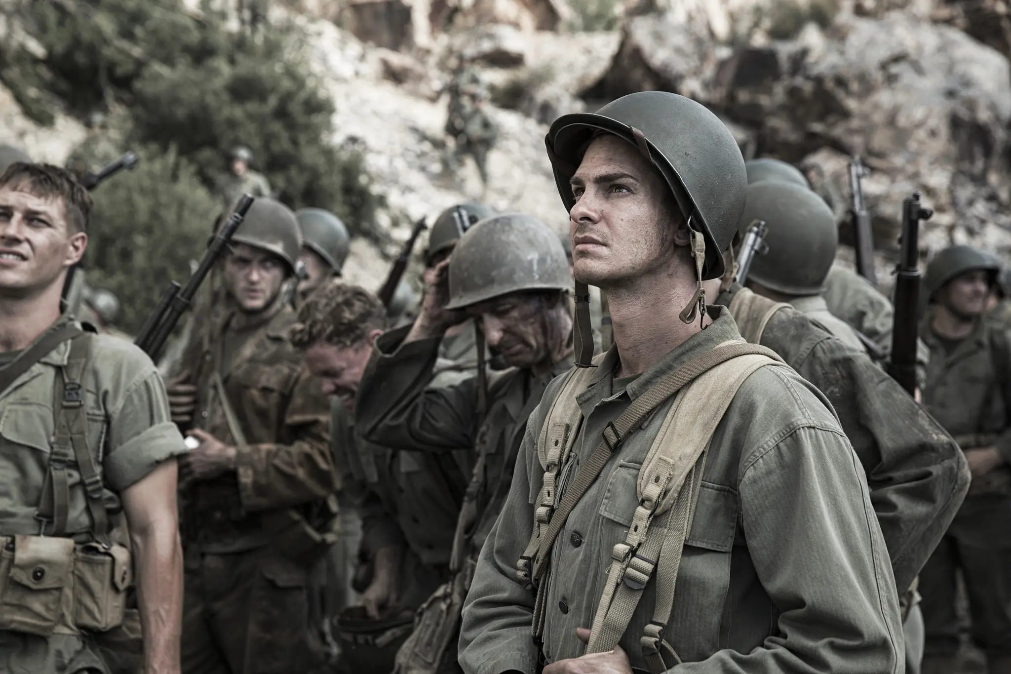 Desmond Doss (Andrew Garfield) waits patiently with his war company.